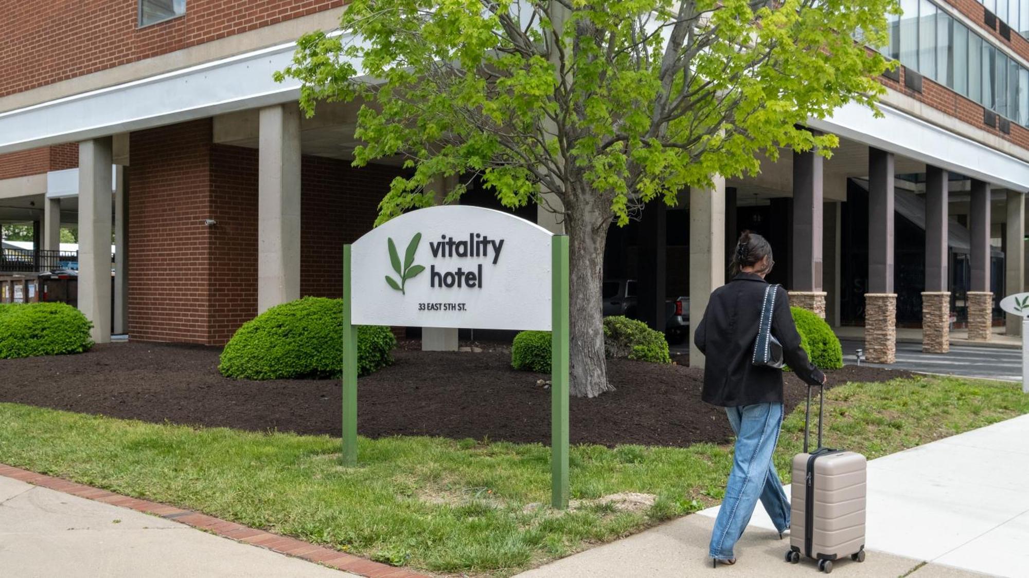 Dayton Vitality Hotel - Downtown Luaran gambar